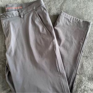 Dark blue/ navy blue men’s Rhone commuter pants